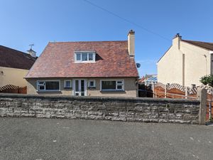 Photo 32- click for photo gallery